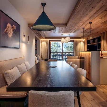Antares Ursa 203 - Luxury Inski Out Apartment